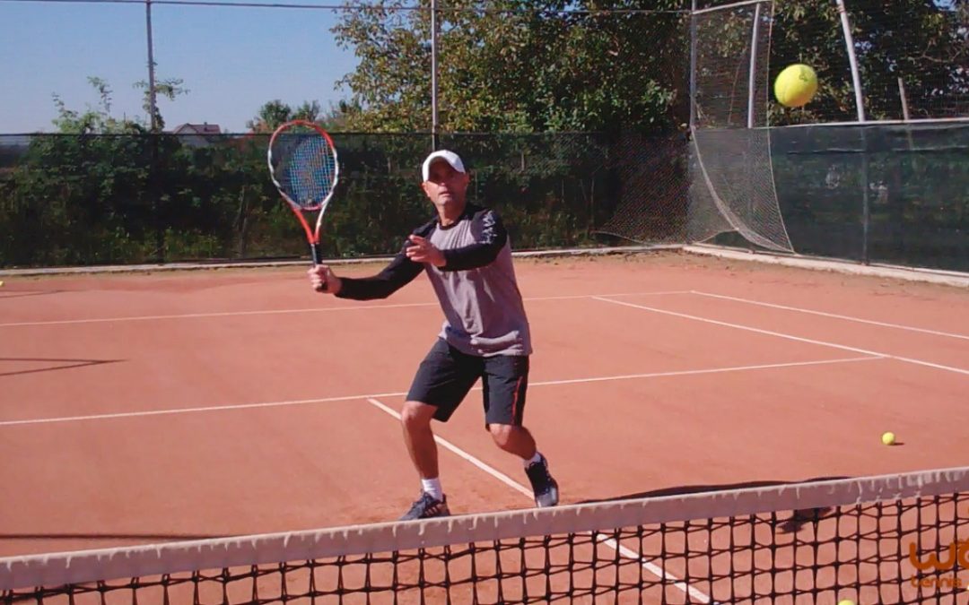 When and How to Approach the Net in Tennis